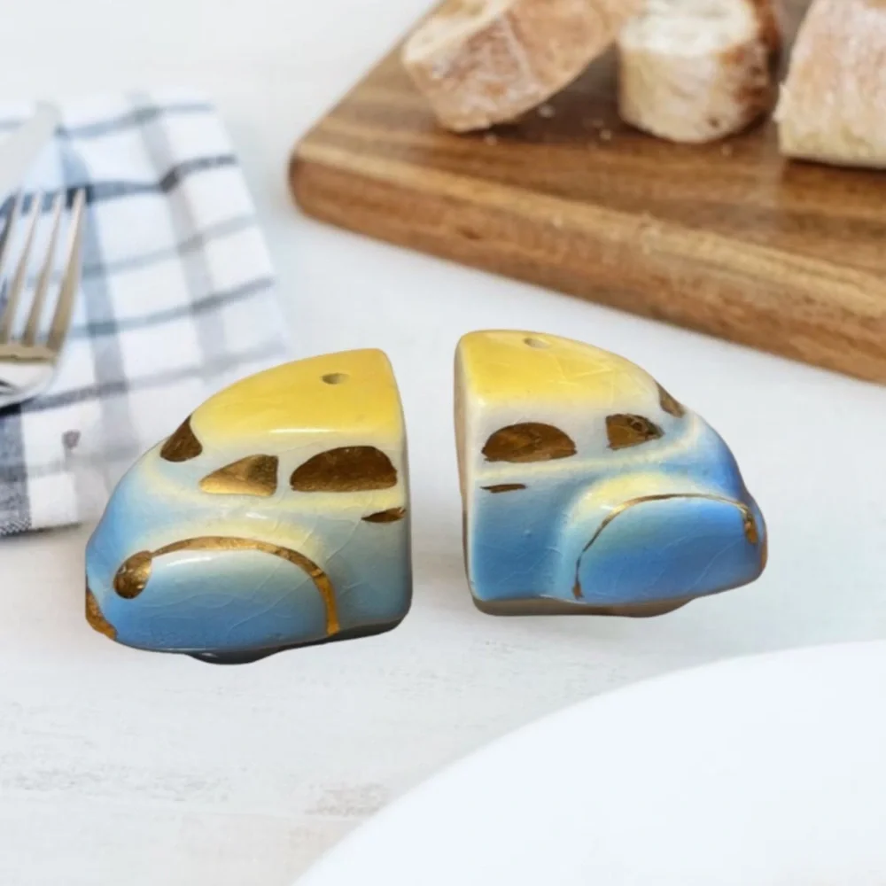 Vintage Car Salt and Pepper Shaker Set